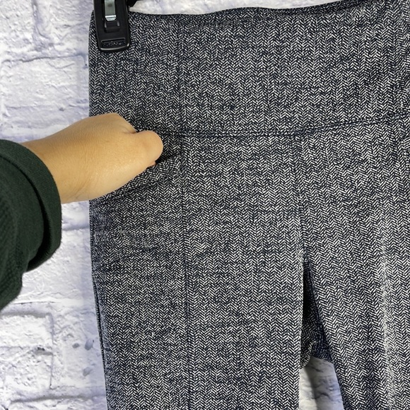 Athleta Pants & Jumpsuits | Athleta X Small Metro Textured Tight Gray - Picture 2 of 7